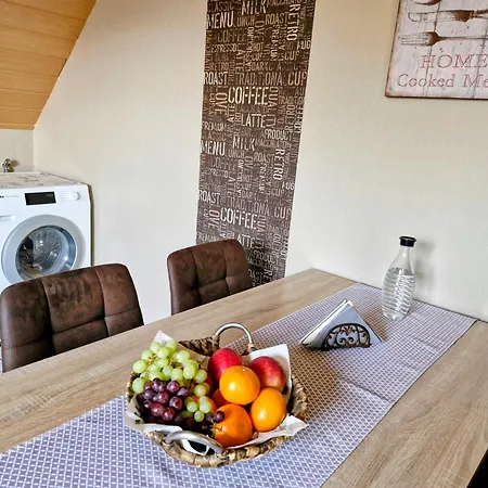 Апартаменты Am Korretsberg Kruft