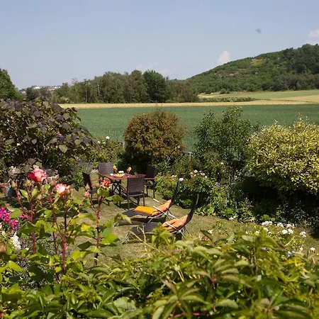 Am Korretsberg Apartmán *